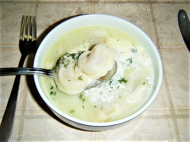ウズベキスタン料理チュチュワラ